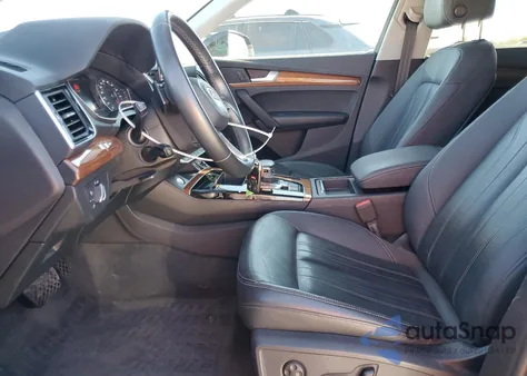 2022 Audi Q5 Premium 45 z USA, uszkodzony, nr VIN WA1GAAFY9N2022289